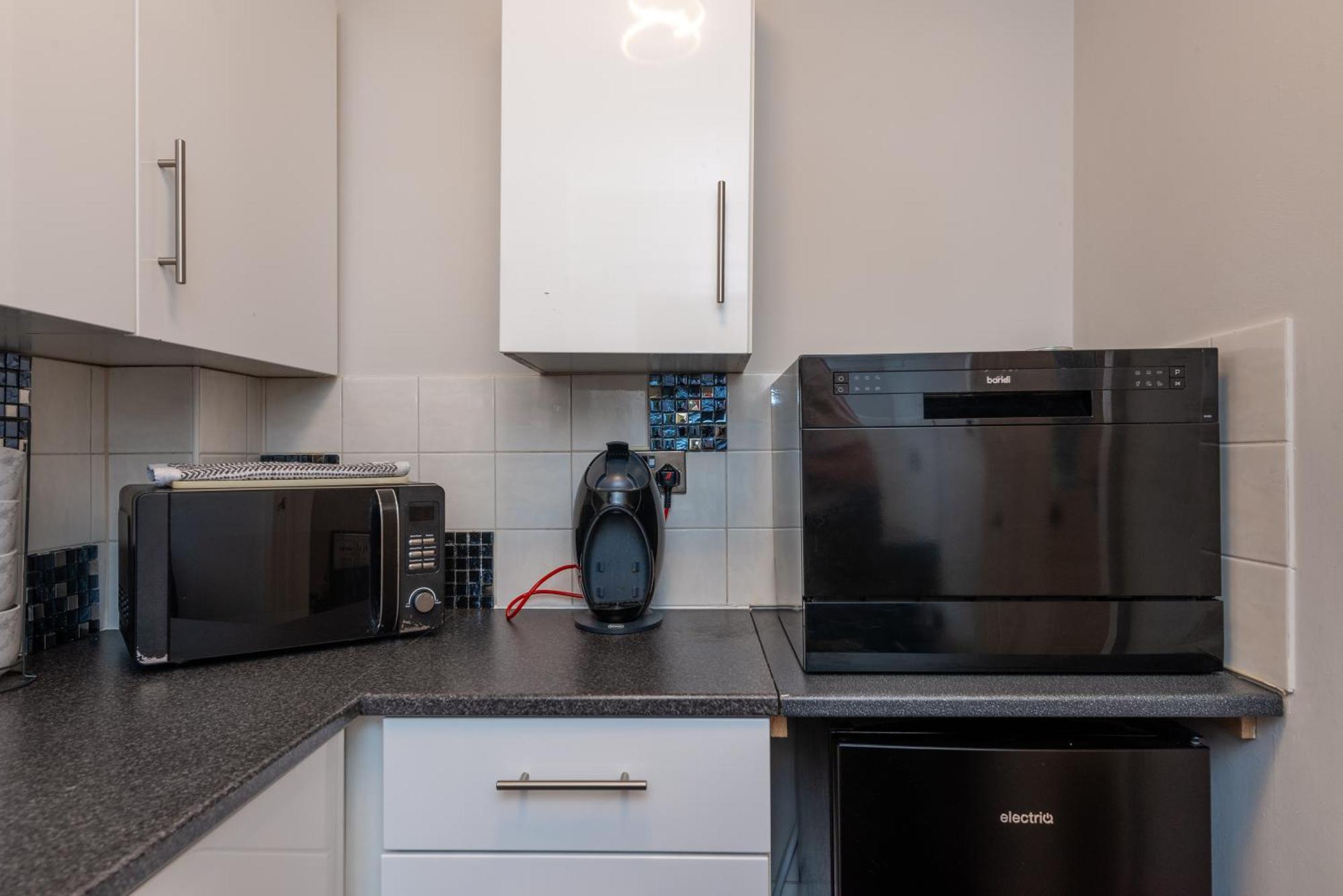 Worcester Fabulous Cherry Tree Mews Self Check In Dogs Welcome By Prior Arrangement , 2 Double Bedrooms ,Super Fast Wi-Fi, With Free Off Road Parking For 2 Vehicles Near Royal Hospital And Woodland Walks Exterior foto